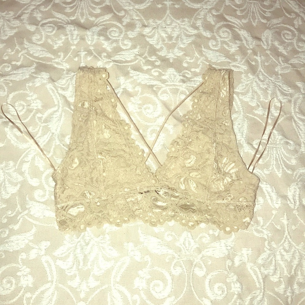 🔥❗Sexy Beige Laced Bralette💋💄